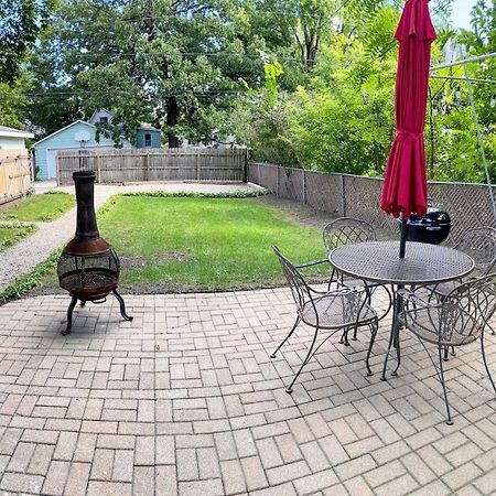 *King Bed/3Bds House Near Naval Base & 6Flags* Apartment Waukegan Bagian luar foto