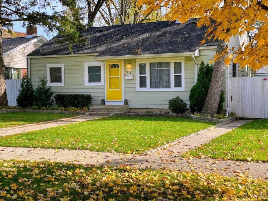 *King Bed/3Bds House Near Naval Base & 6Flags* Apartment Waukegan Bagian luar foto